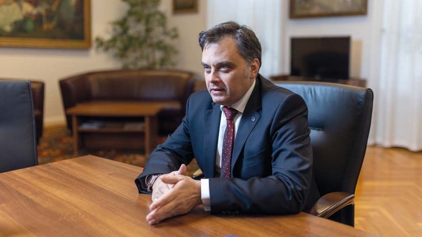 Latorcai Csaba
