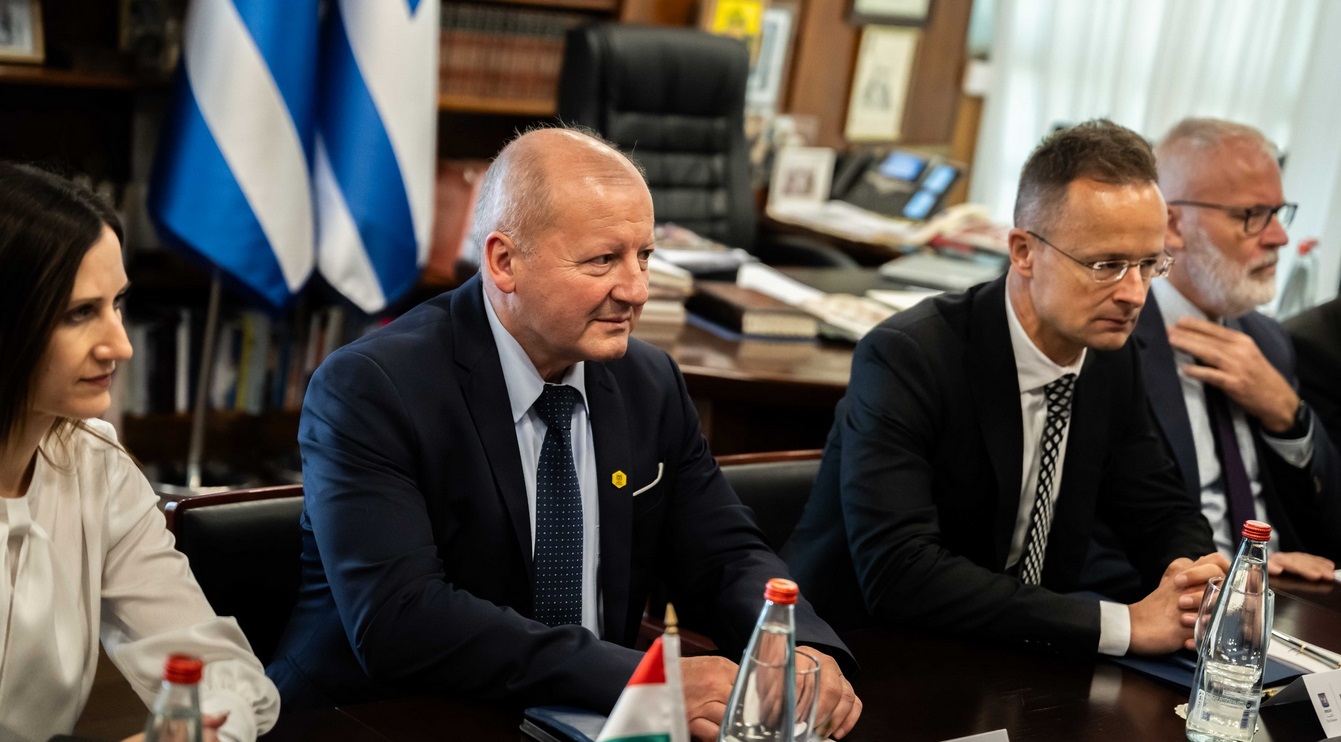 Simicskó István