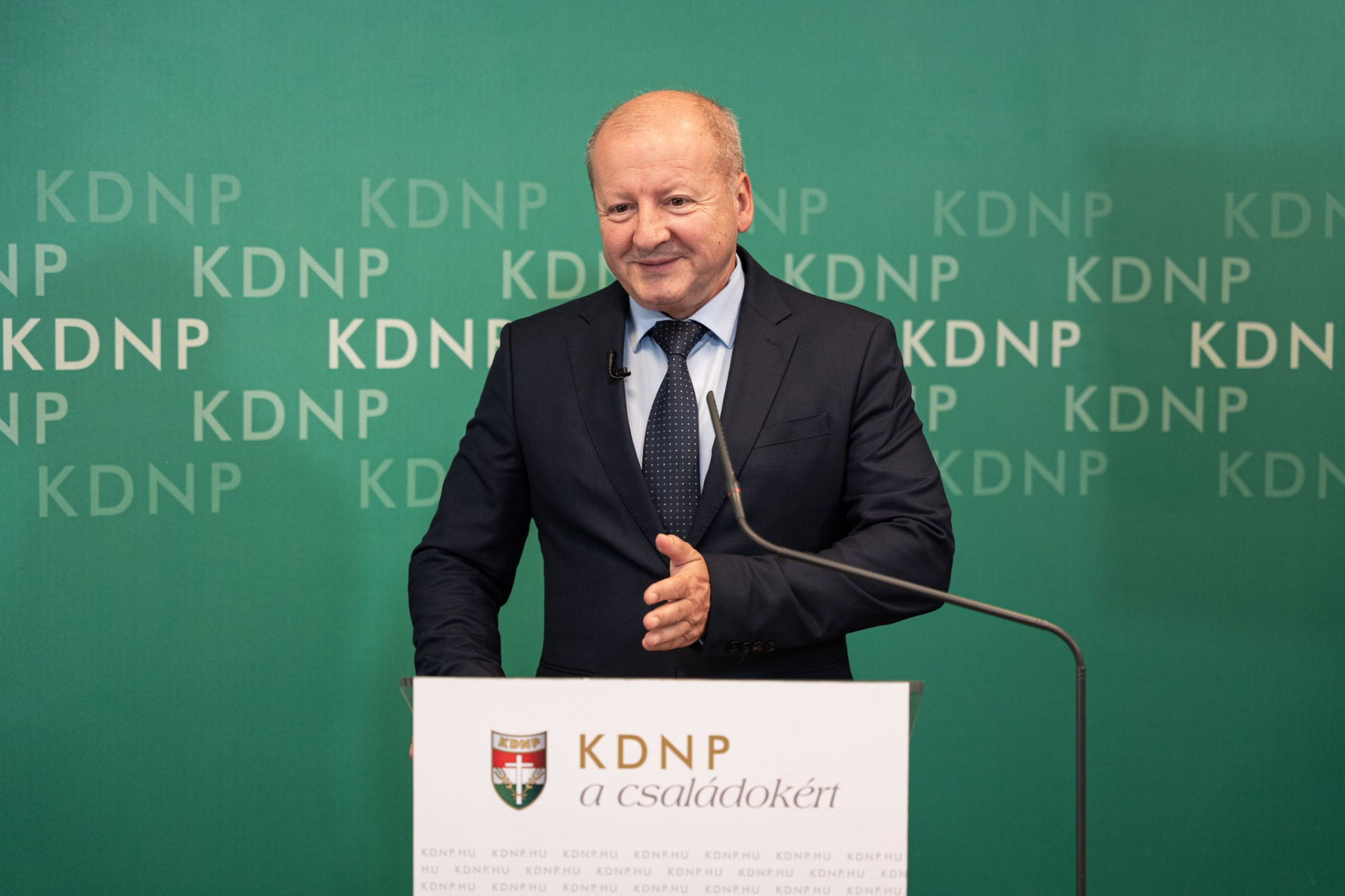 Simicskó István