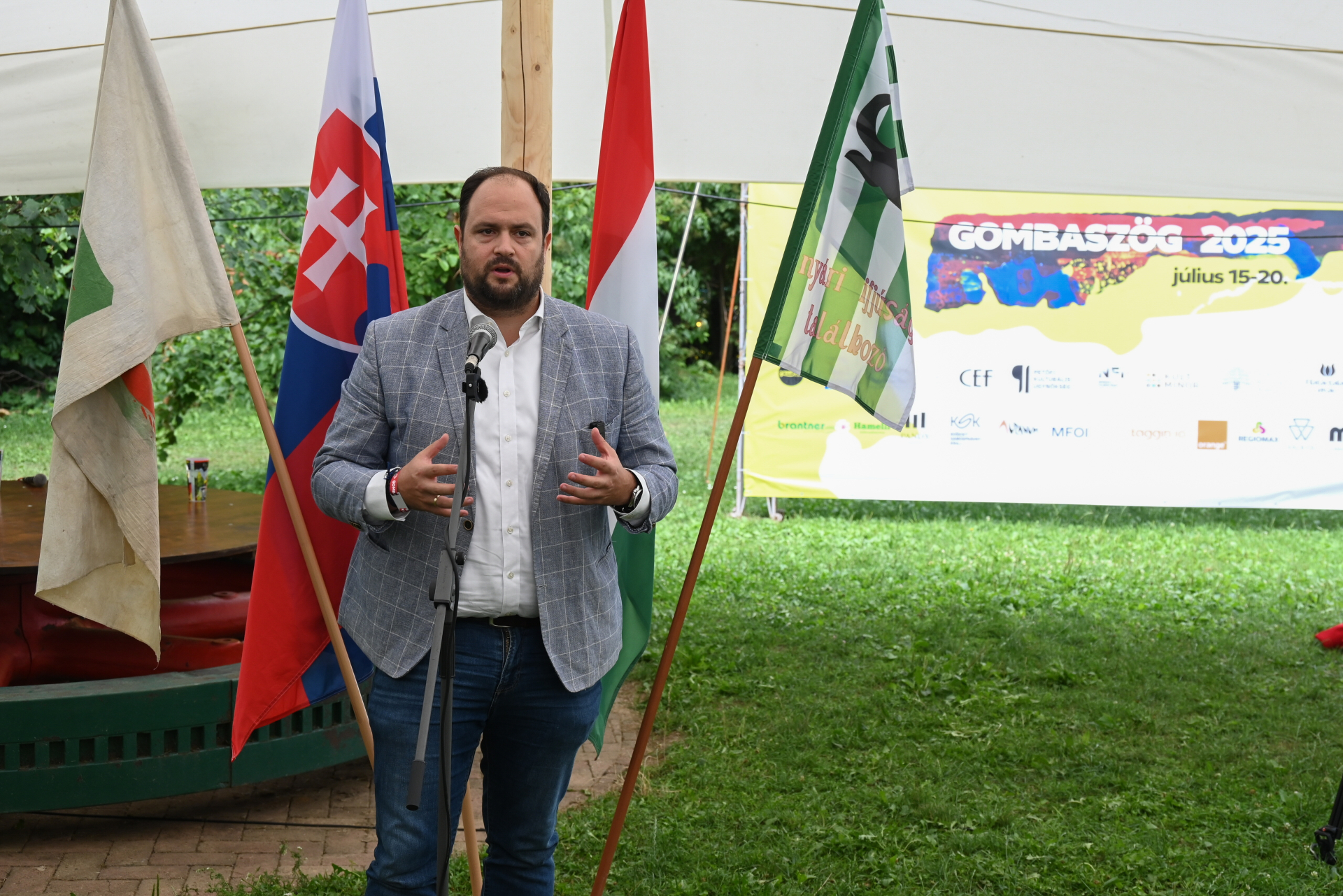 Nacsa Gombaszög